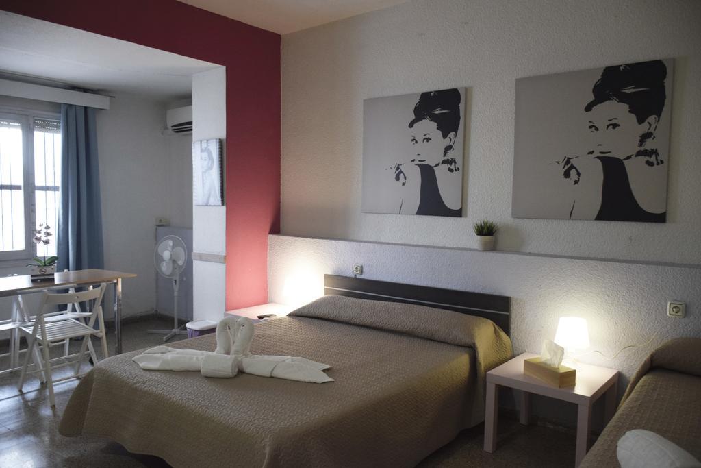 Valencia Suits You Centro Historico, Establecimiento Automatizado-Fast Auto Check In&Out, Solo Para Adultos-Adults Only Εξωτερικό φωτογραφία