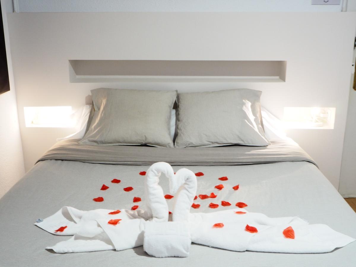 Valencia Suits You Centro Historico, Establecimiento Automatizado-Fast Auto Check In&Out, Solo Para Adultos-Adults Only Εξωτερικό φωτογραφία